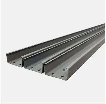 C-Shaped Steel Purlin vs Z-Shaped Purlin: Spännvidd, lappning och urvalsguide